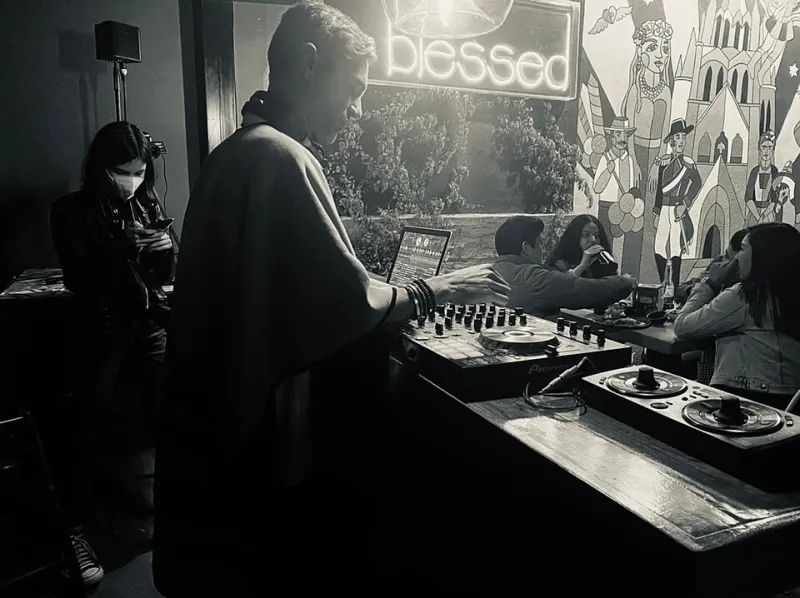 Cutting the Cord: Why House Music's Biggest Names Are Going Independent and Never Looking Back