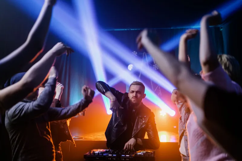 Trust Your Ears: Why the Best DJs Are Ditching Data and Dancing With the Crowd